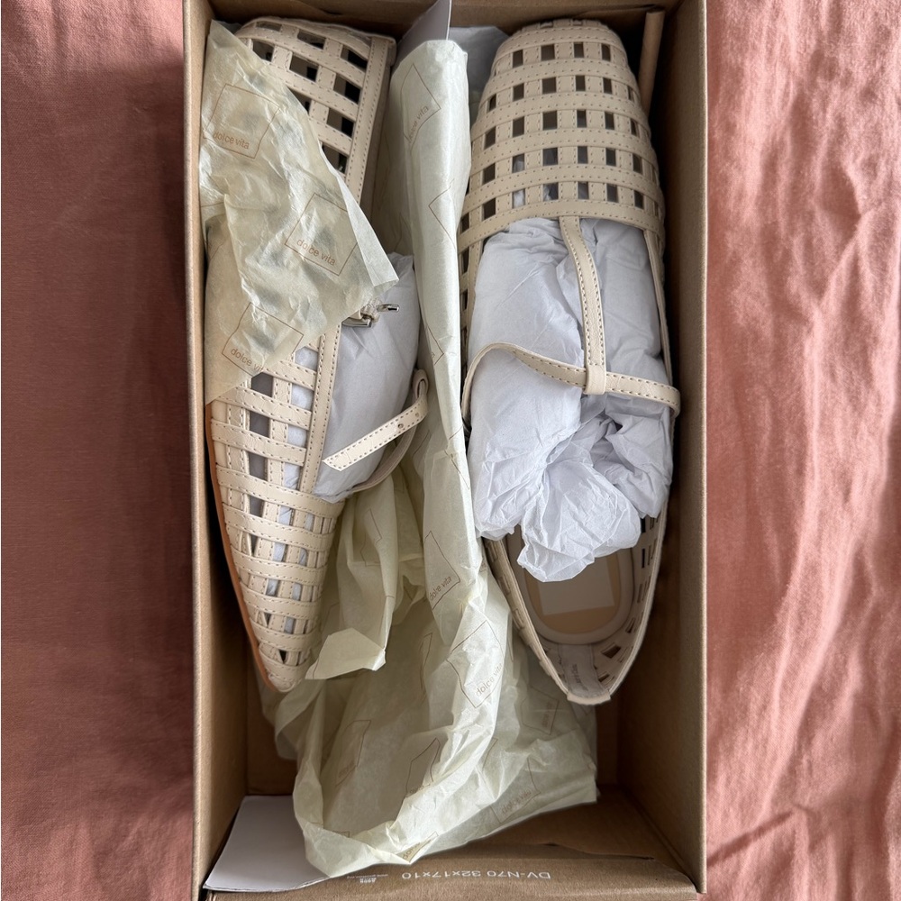 Dolce Vita Rains Ballet Flats Ivory Stella - Picture 4 of 4